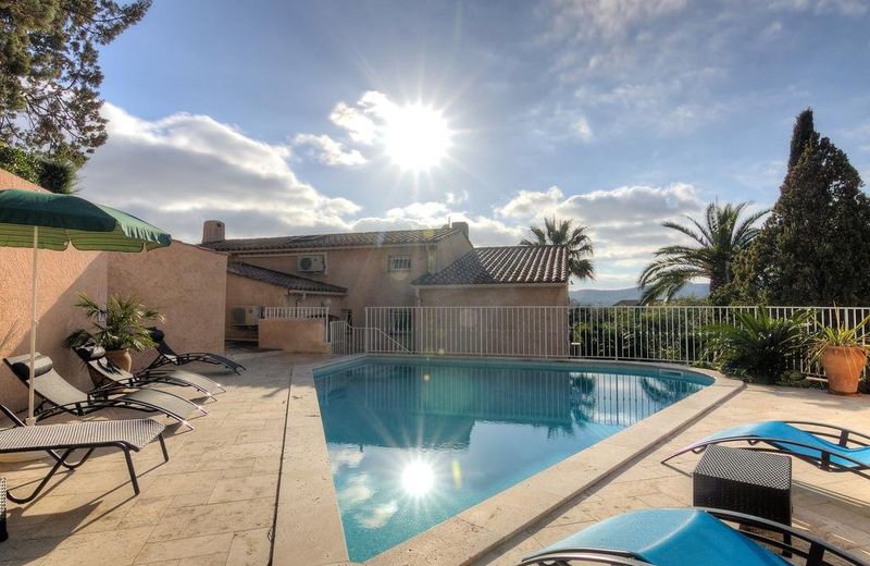 Villa Mimosas