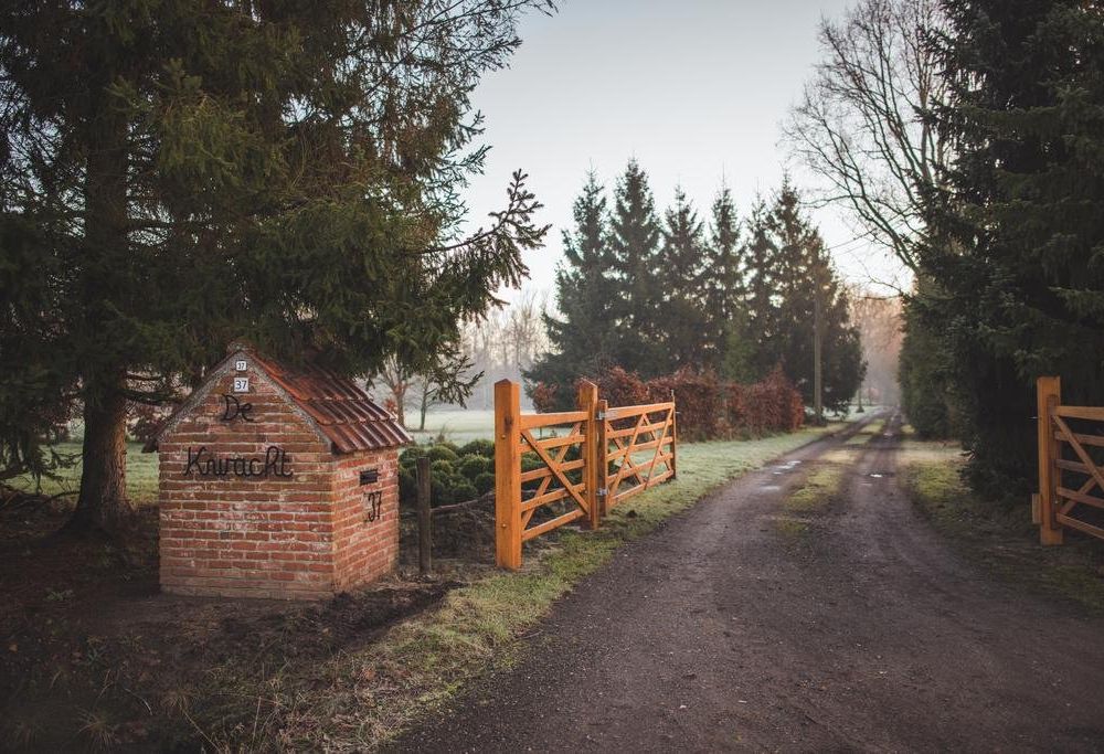 Outdoor Pictures 23