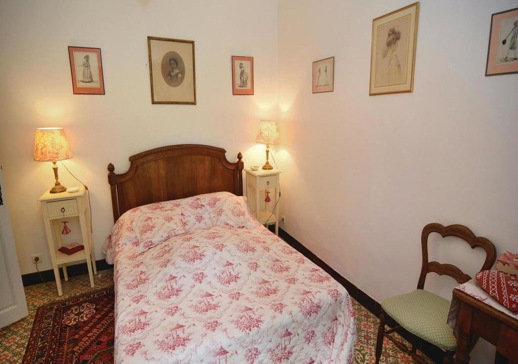 Holiday home La Roque DAntheron UV-1014