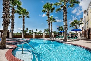 Candlewood Suites Galveston, an IHG Hotel