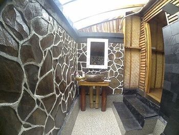 Outdoor Pictures 17