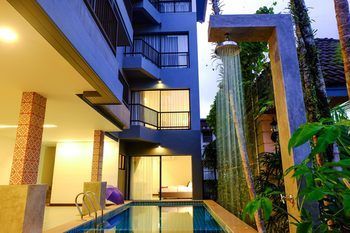 Outdoor Pictures 24