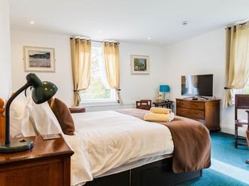 Hookwood Lodge