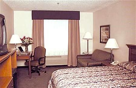 Quality Inn Parkersburg North-Vienna