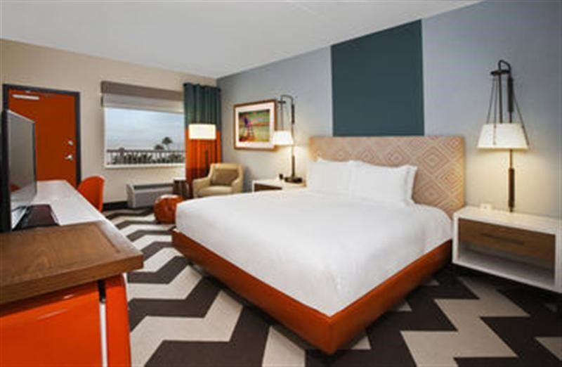 DoubleTree by Hilton Galveston Beach