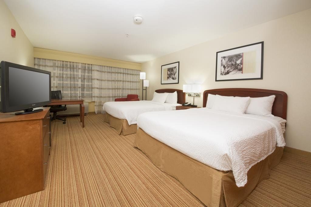 Courtyard by Marriott Sacramento Folsom