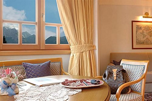 Alpen Suite Hotel