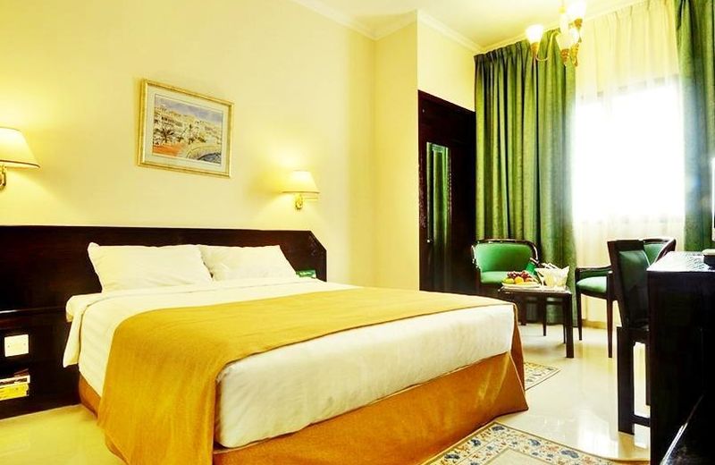 Hotel Al Madinah Holiday