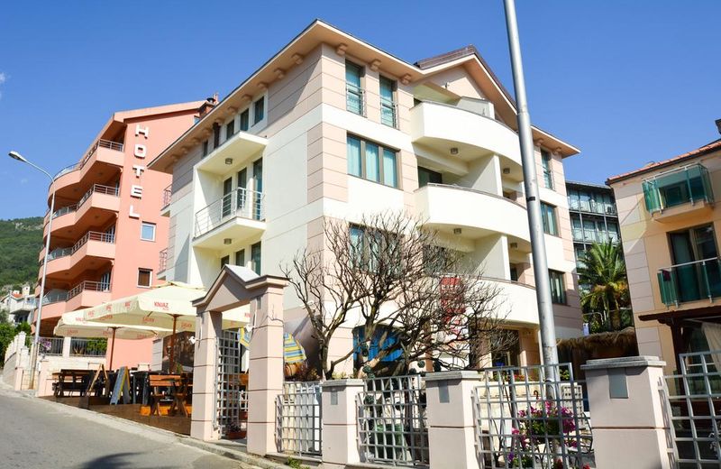 Swiss Holiday Hotel