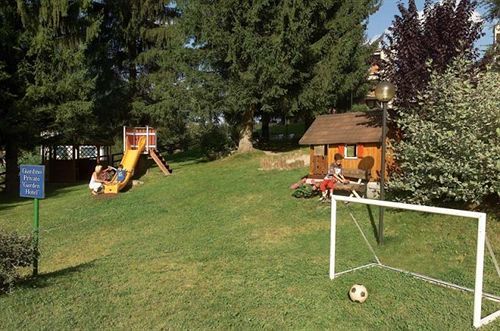 Outdoor Pictures 17