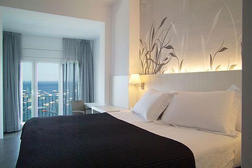 Hotel Mediterrani