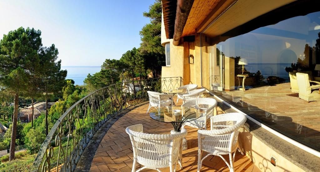 Hotel Porto Pirgos
