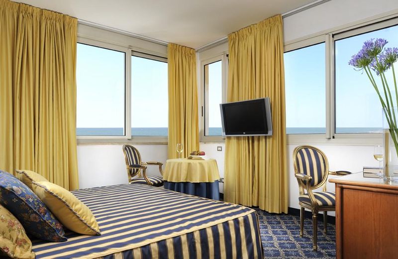 Hotel President