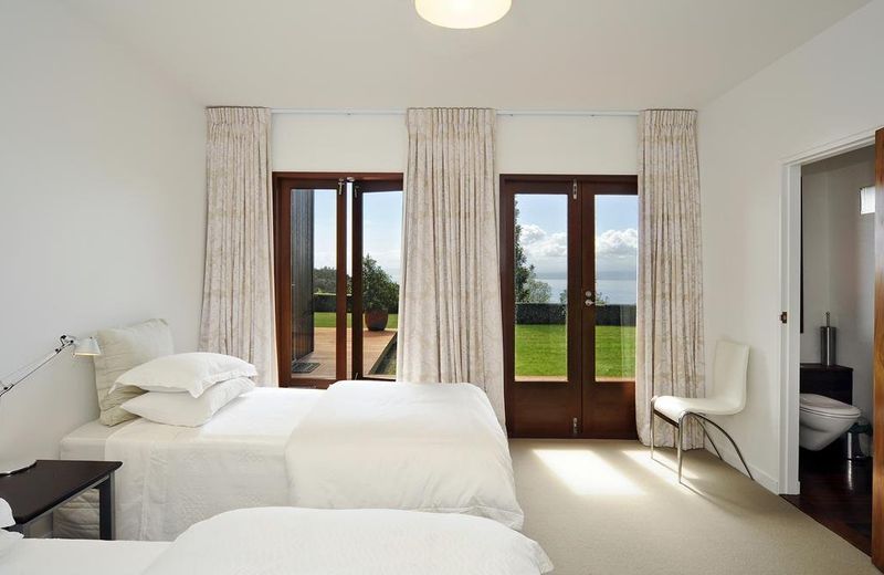 Wellesley Lodge Pukawa Bay