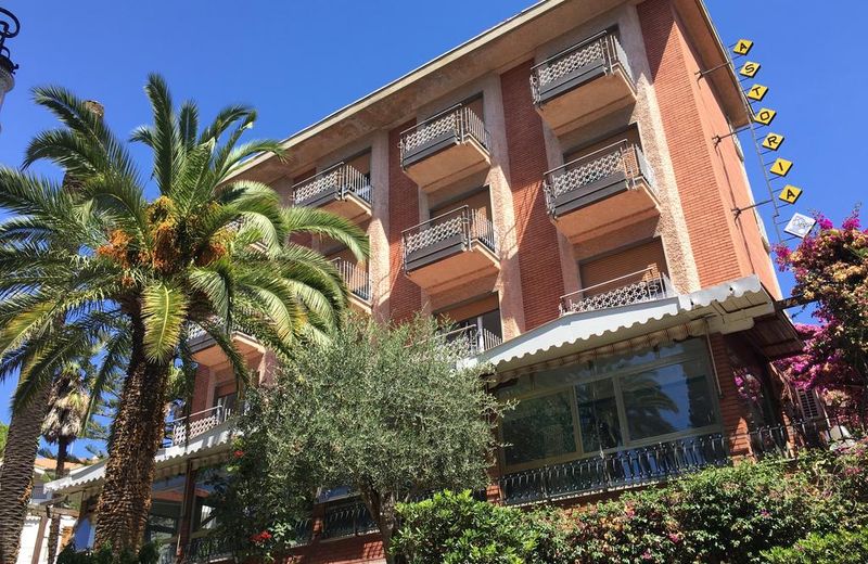 Hotel Astoria