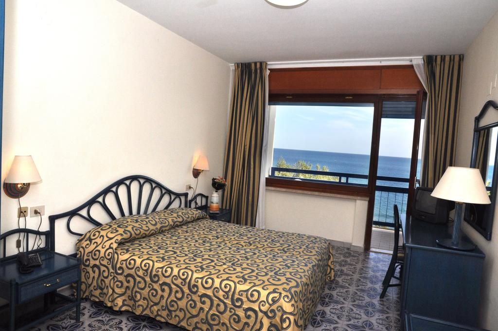 Hotel Baia Delle Sirene