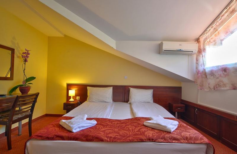 Balkan Hotel