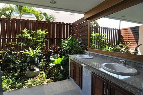 Outdoor Pictures 18