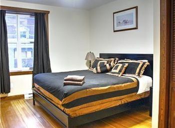 The Grizzly Den by Revelstoke Vacations