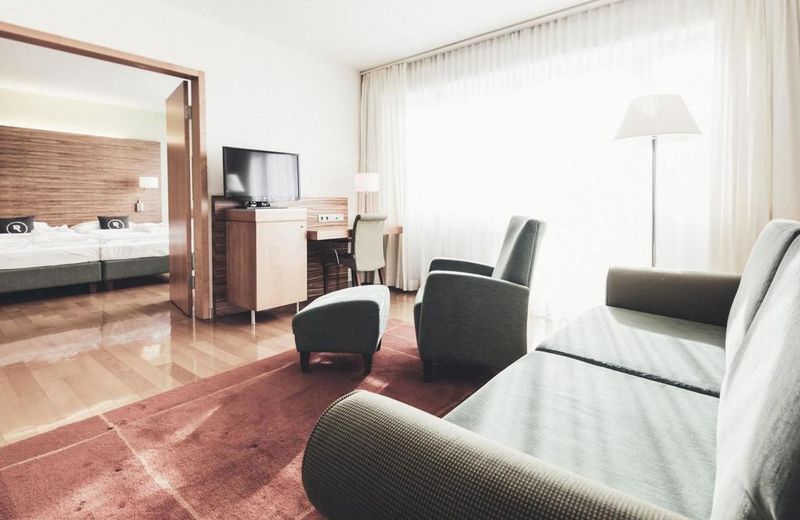 Reduce Hotel Vital
