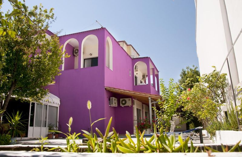 Vournelis Hotel