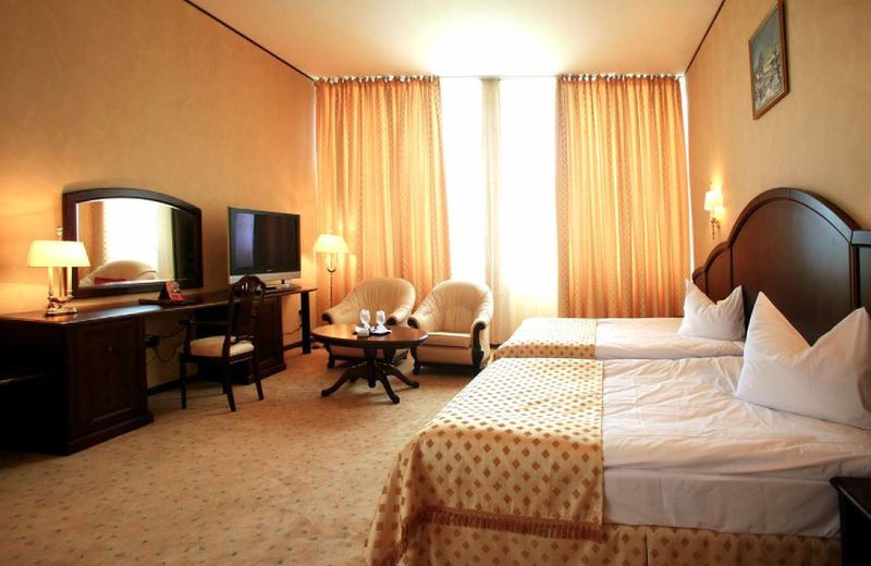Hotel President