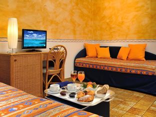 Hotel Image 4
