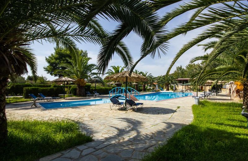 Koviou Holiday Village