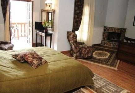KYRANI GUESTHOUSE