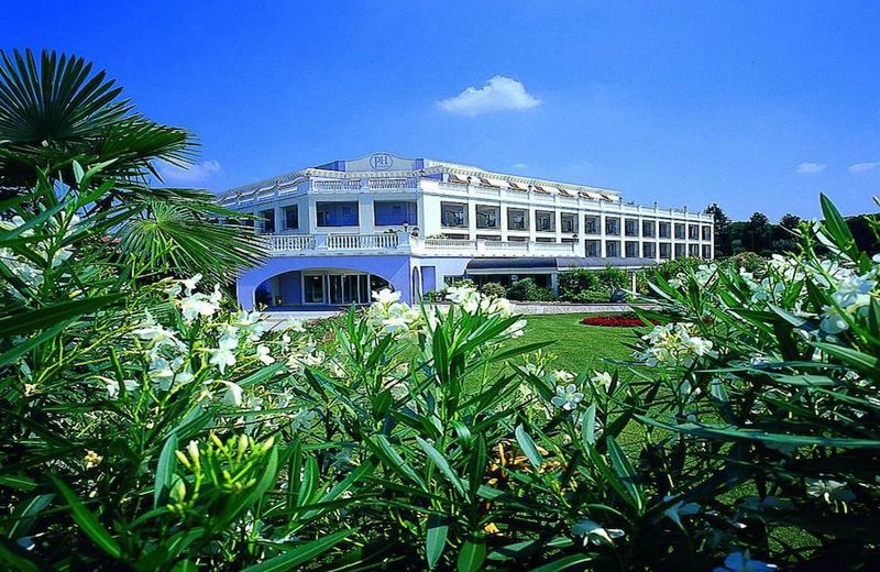 Palace Hotel