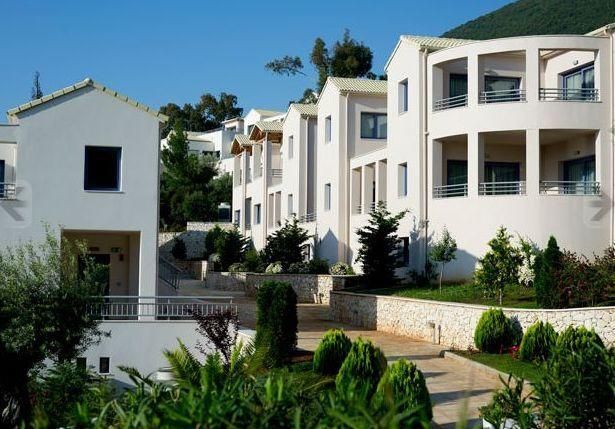 Porto Galini Seaside Resort & Spa