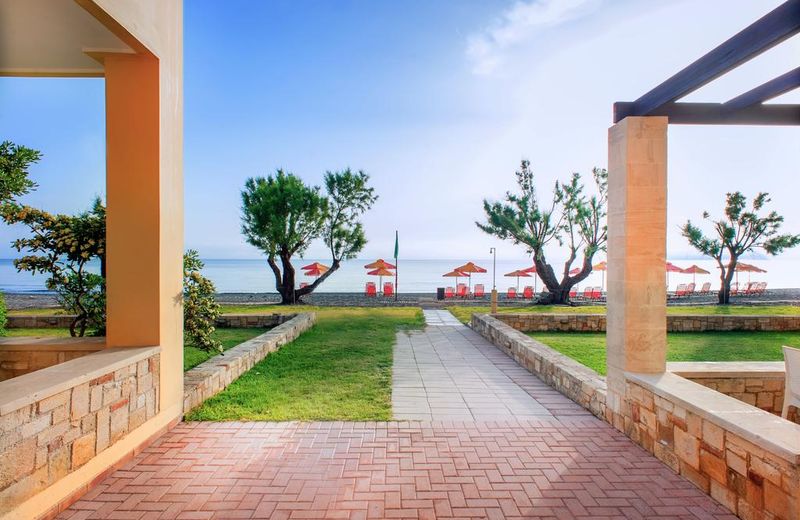 Silver Beach Hotel & Apartments