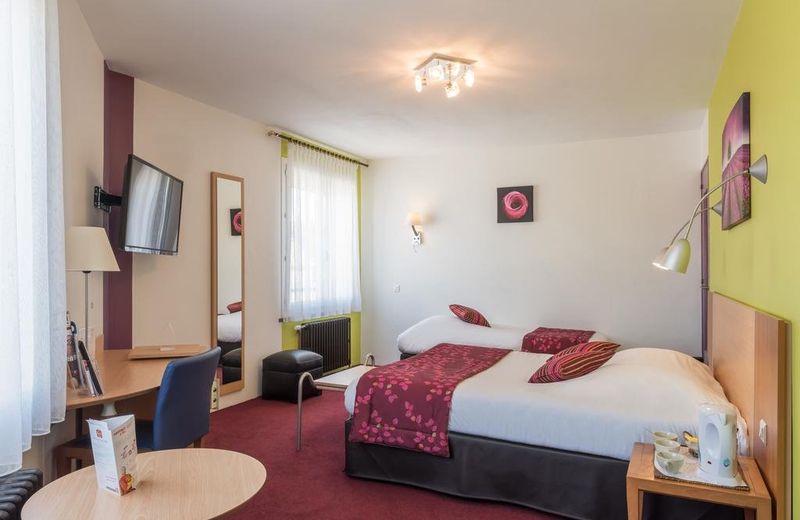 Hotel Bristol
