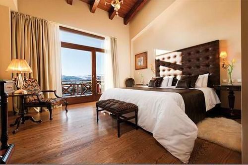 Tagli Resort & Villas
