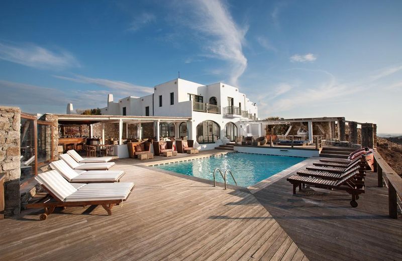 Tharroe of Mykonos Boutique Hotel