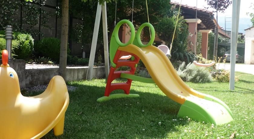 Outdoor Pictures 12
