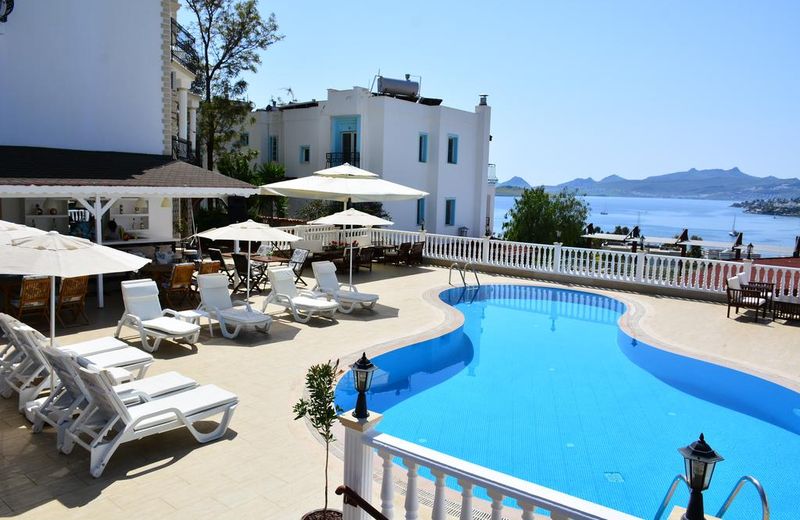 Queen Boutique Hotel