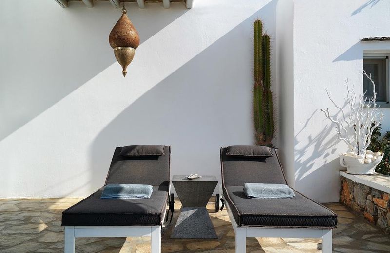 Onar Suites & Villas