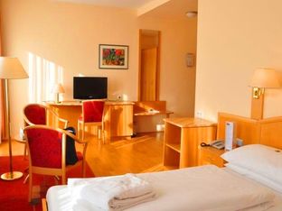 Hotel Image 1