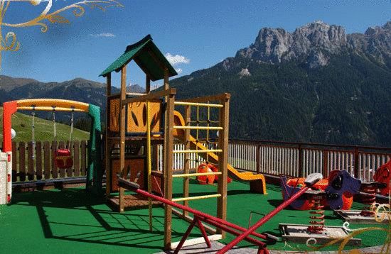Outdoor Pictures 23