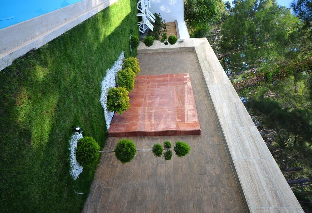 Outdoor Pictures 19