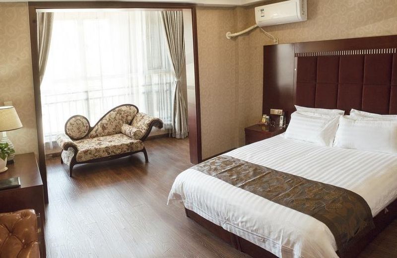 Shengyi Business Hotel