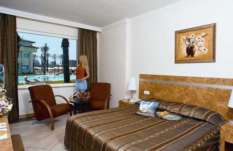 Aydinbey Gold Dream Hotel