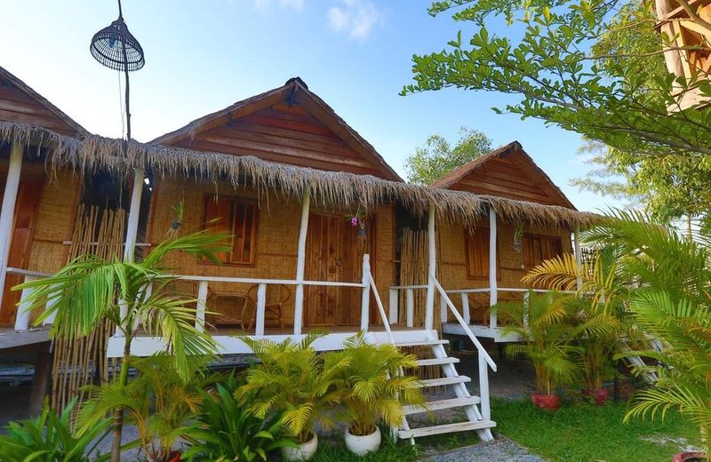 Mary Beach Bungalows