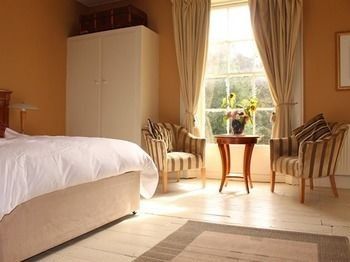 Red Lodge Country House