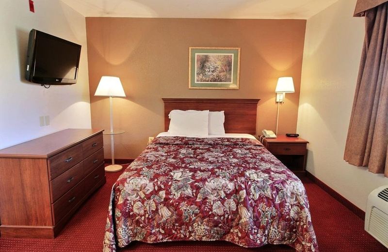 InTown Suites Extended Stay Newport News/I-64