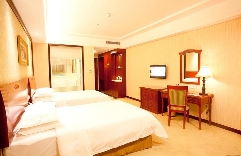 Vienna Hotel Huizhou Zhongxin