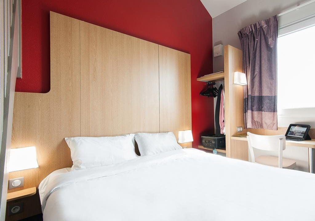 B&B HOTEL Bordeaux Lac sur Bruges