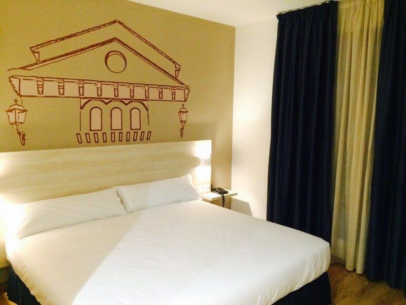 Hotel Balneario de Graena