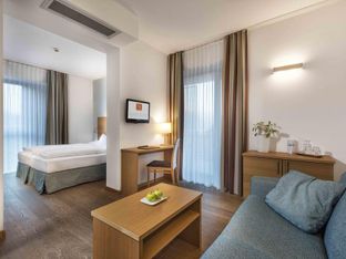 Hotel Image 1
